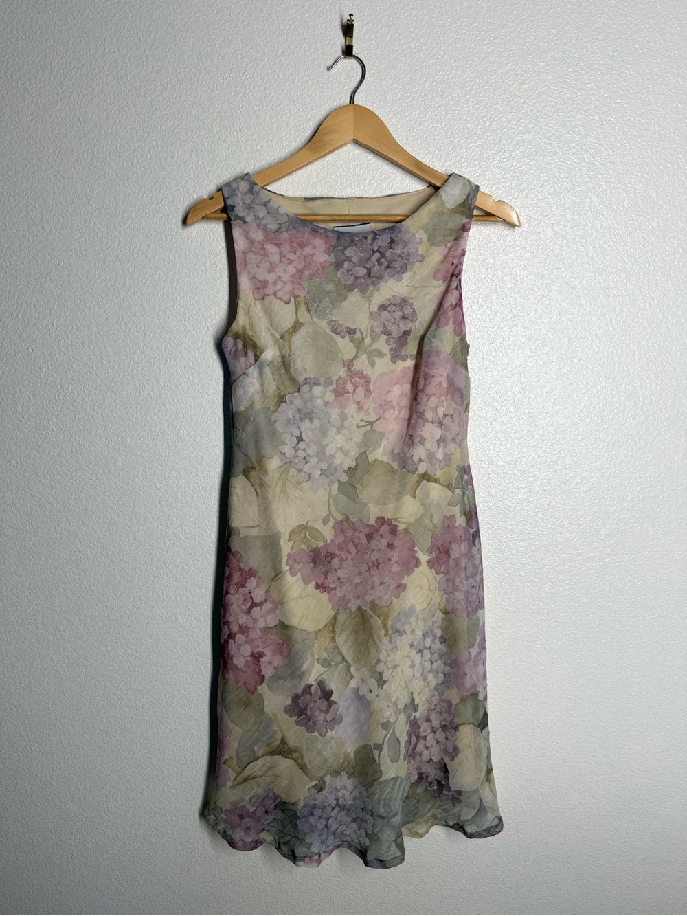 Sleeveless Floral Hydrangea Dress in Pastel Pink & Lavender